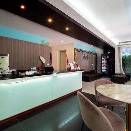 By Dee @Jomtien Hotel Pattaya Exterior foto